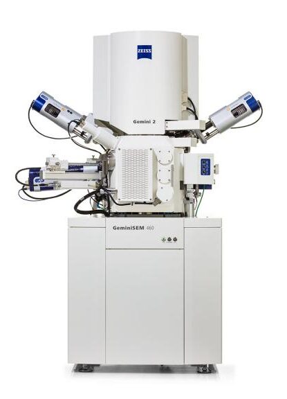 電界放出型走査電子顕微鏡（FE-SEM）